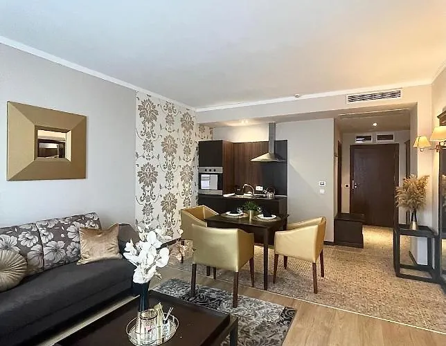 Royal View * סאני ביץ'